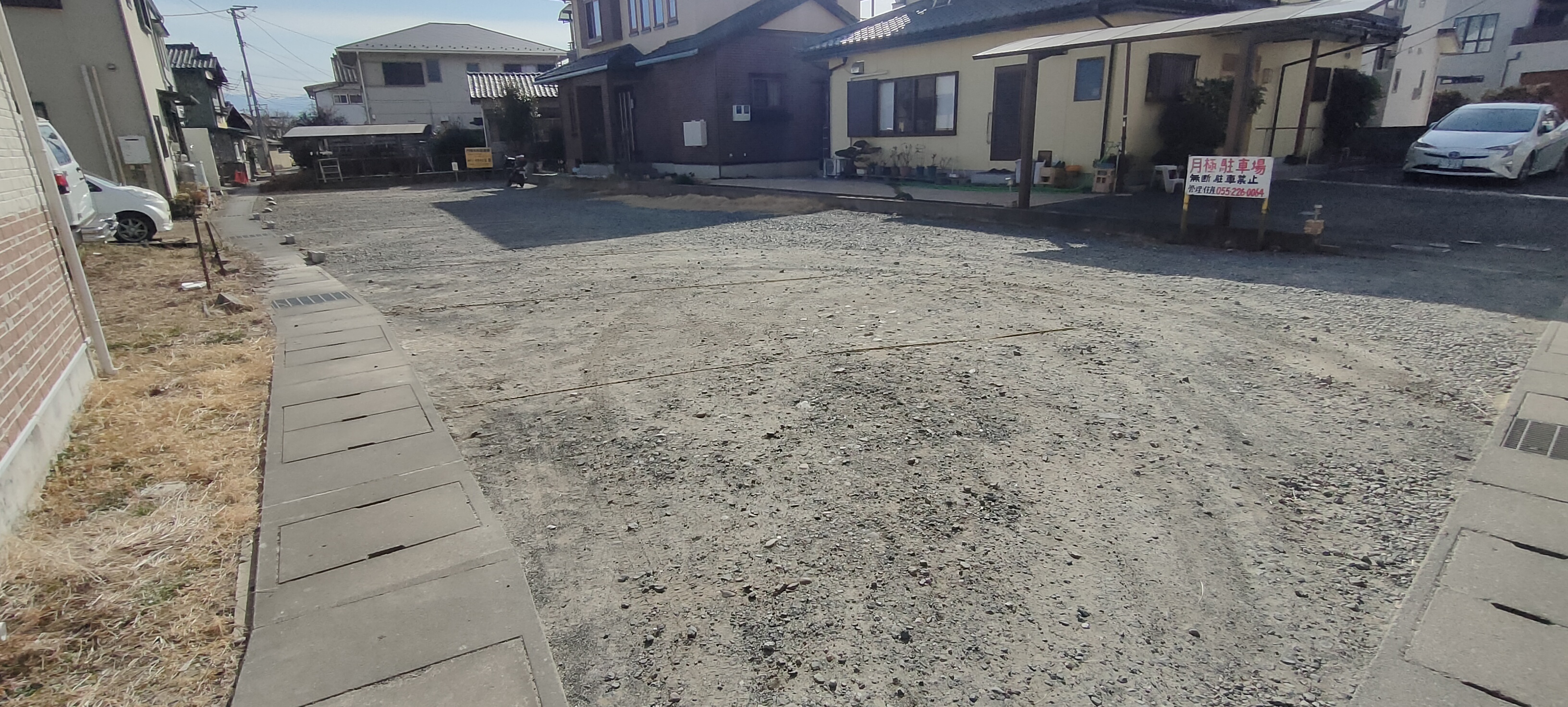甲府市 下飯田 月極駐車場 全体写真